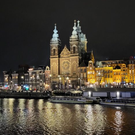 Amsterdam City of Secrets by Susan Brauer travel writer